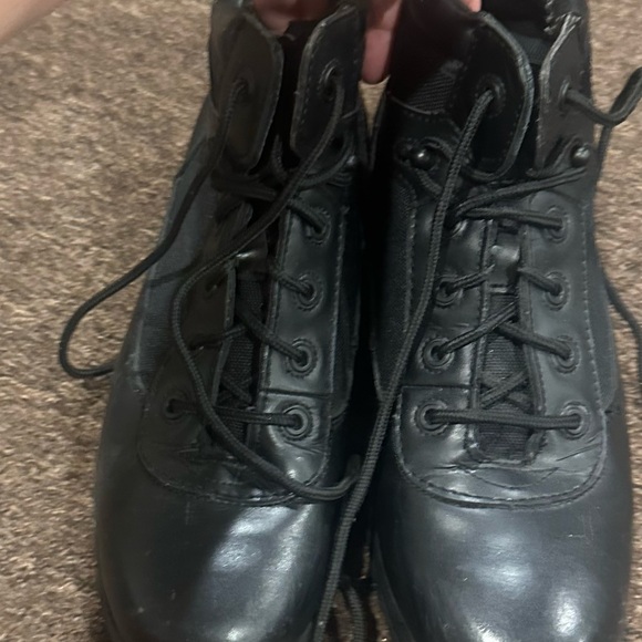EUC Die Hard Black Shoes Sz 12 Black Lace-Up Boots
